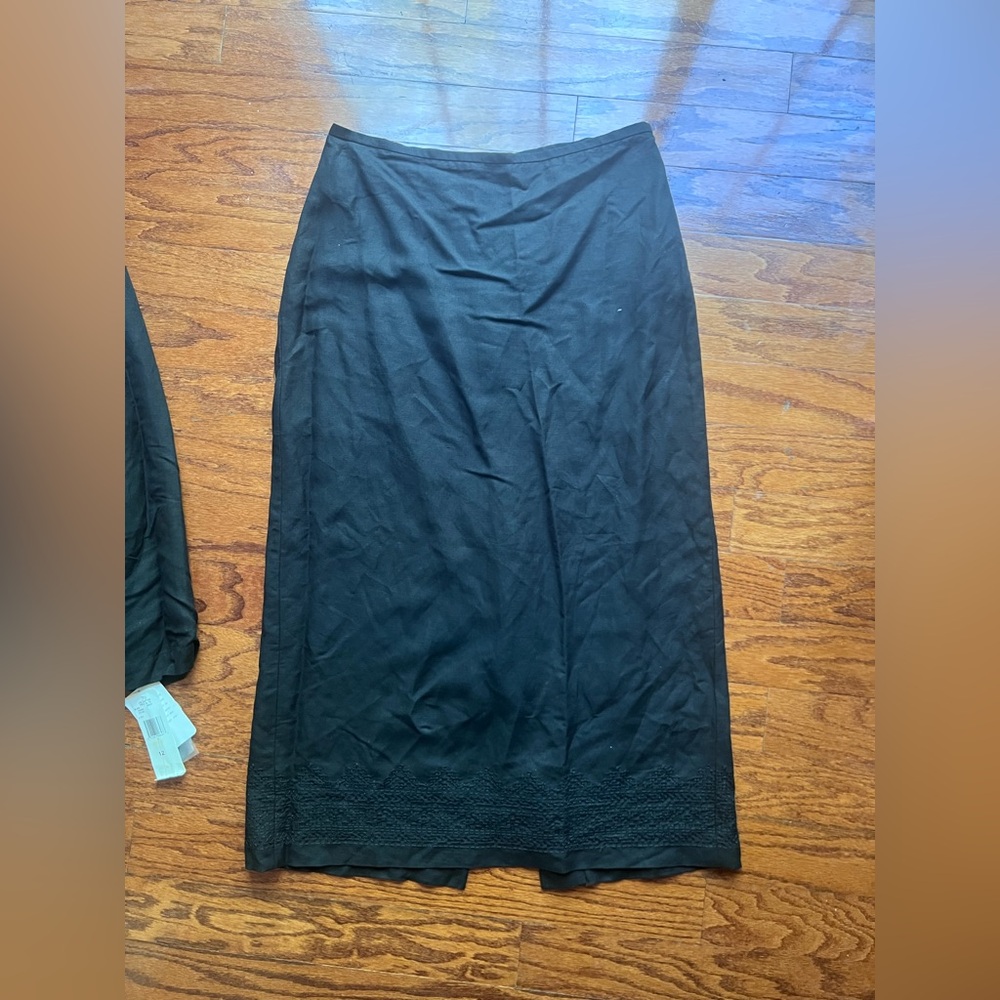 Jones Wear Black Lightweight Linen Shirt & Skirts 2 Piece Set NWT Size 12 - Picture 3 of 5